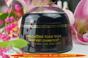 NHẬT VIỆT KEM DƯỠNG TOÀN THÂN NGỌC TRAI ĐEN SỮA ONG CHÚA 100g