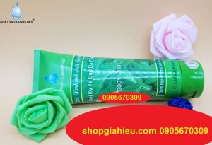 gel tẩy kỳ tế bào chết dưỡng trắng da toàn thân trà xanh tinh chất serum nhật việt cosmetics 250ml